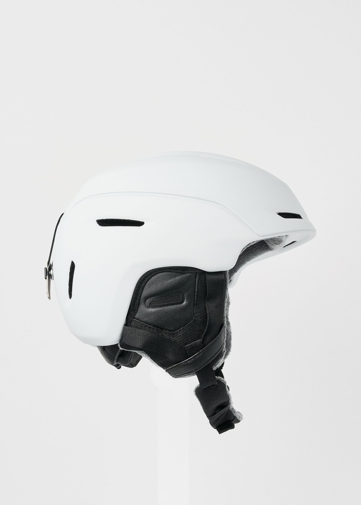 Top 10 Ski Helmets for Women in 2025 1