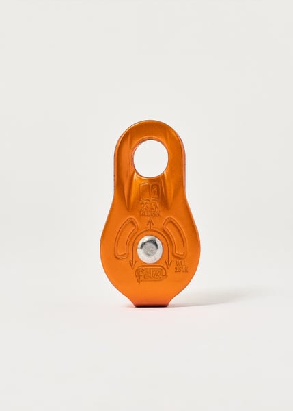 Polea Simple PETZL Fixe: Compacta Y Versátil Para Escalada Y Rescate