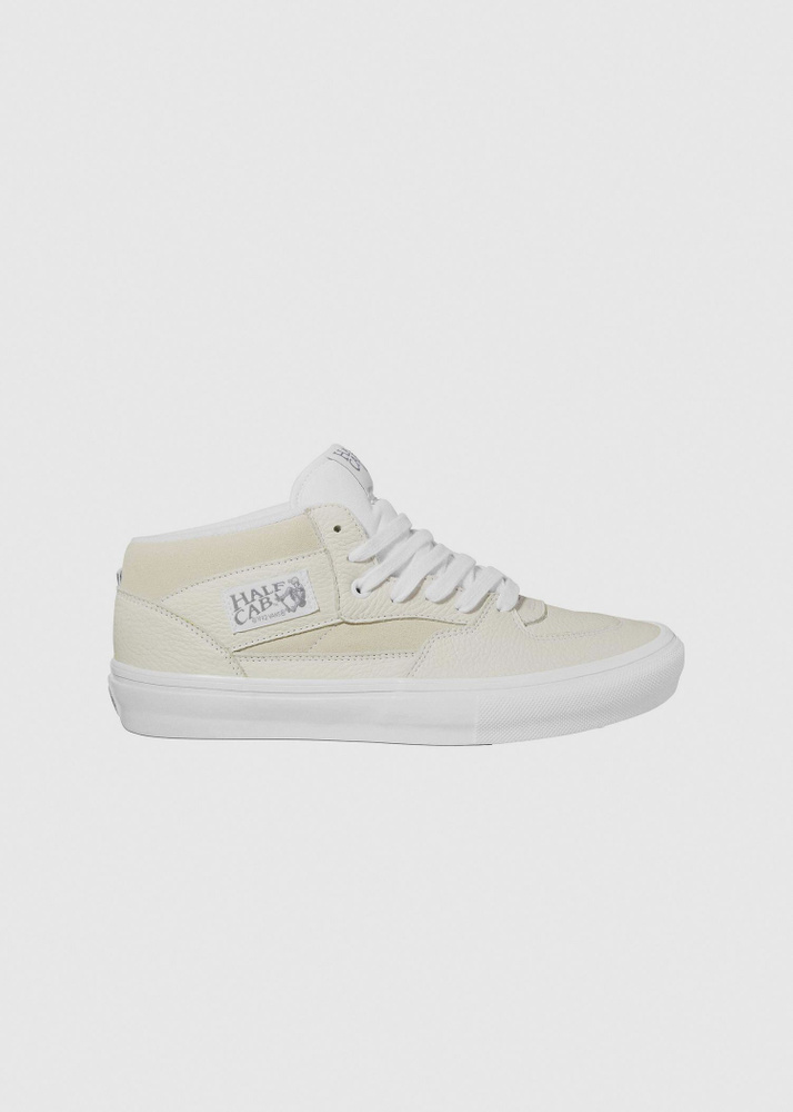 Vans Half Cab Shoes – Daz White/White – UK 10.5 Vans Half Cab Shoes – Daz White/White – UK 10.5