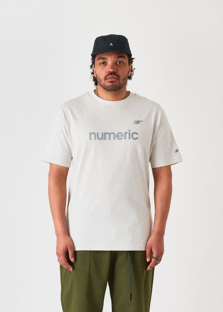 New Balance T-Shirt - Oatmeal - S