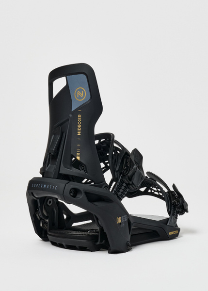 35969_4ae4481762_822505901_stu